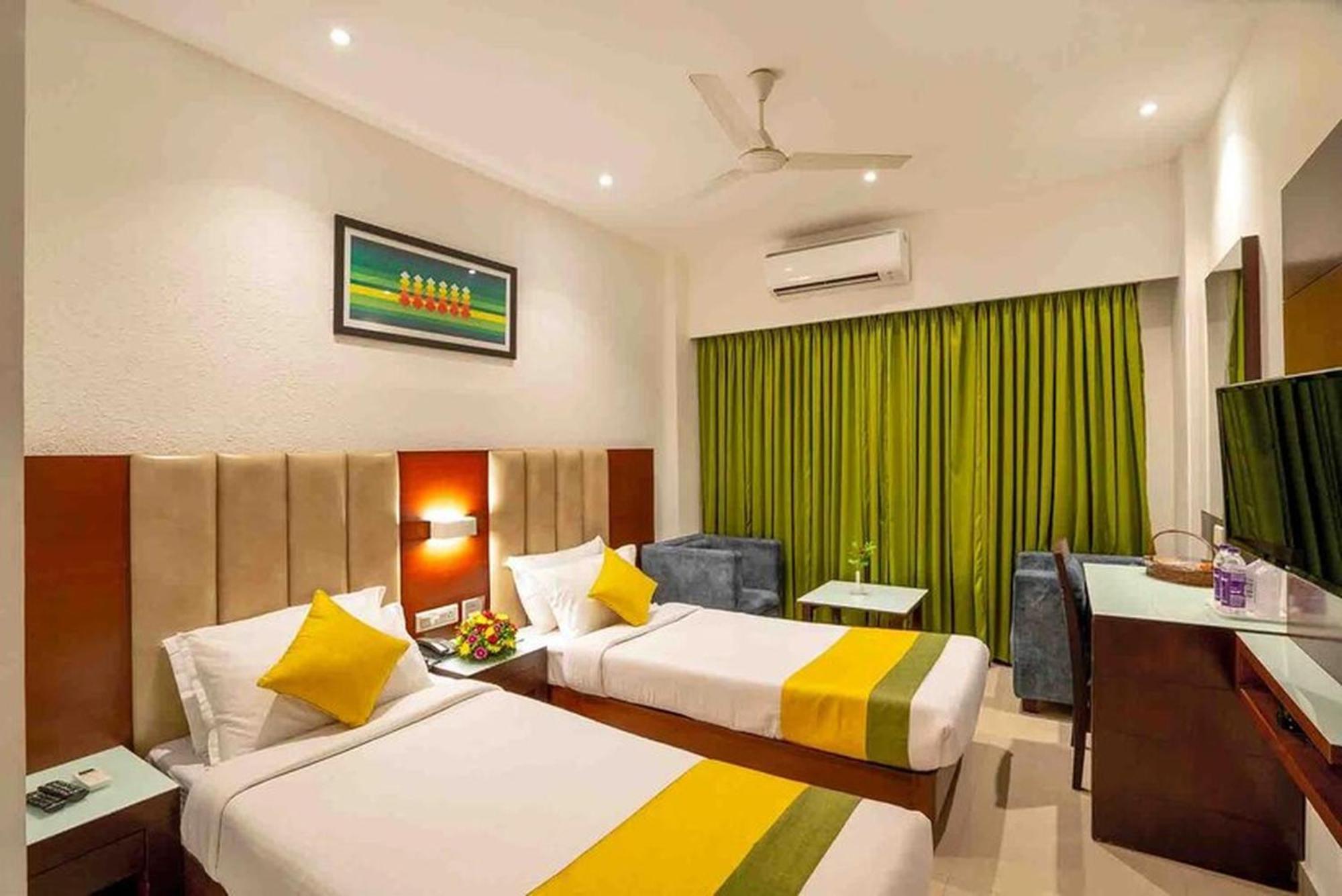 Hotel Hills Park Pathanamthitta Luaran gambar