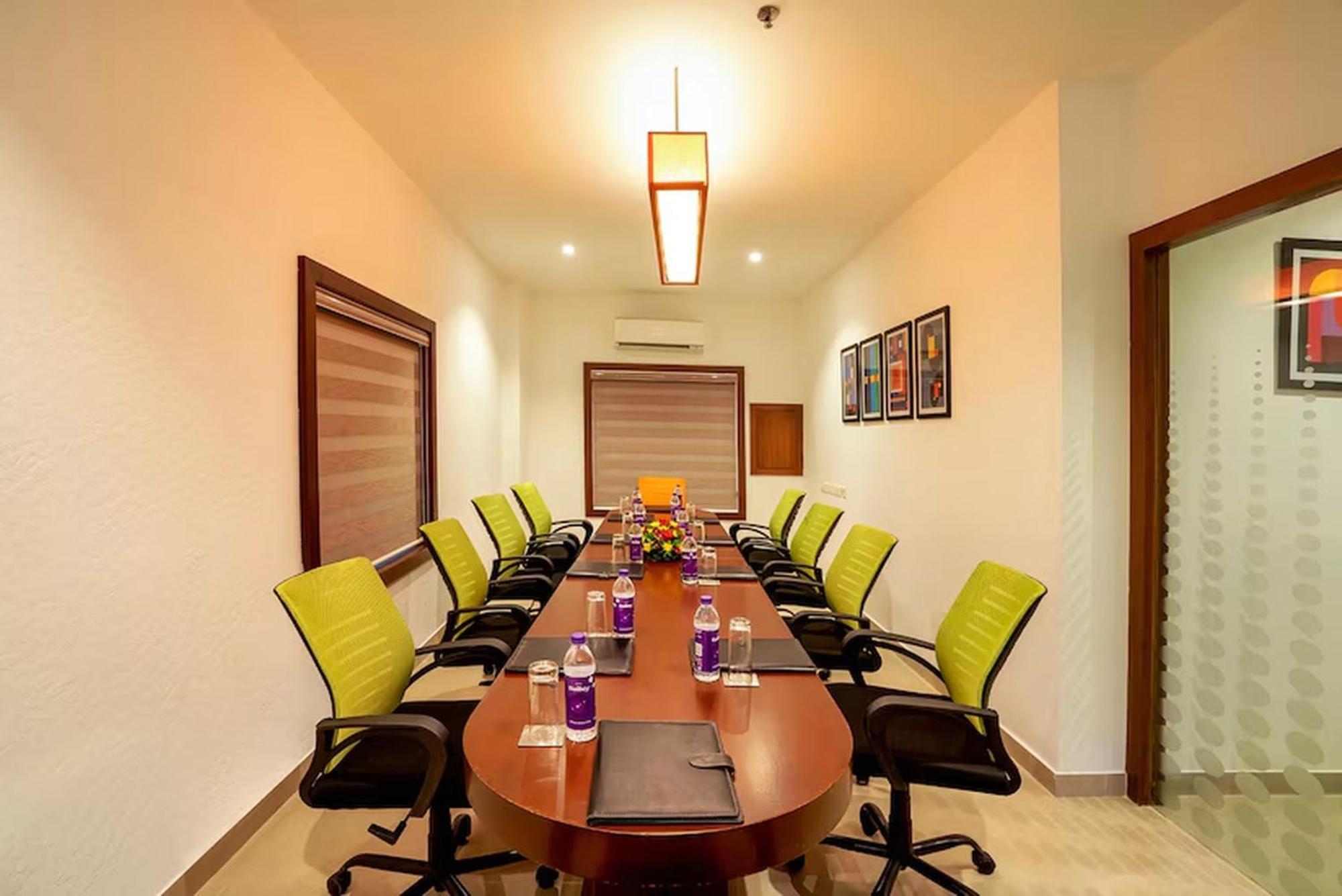 Hotel Hills Park Pathanamthitta Luaran gambar